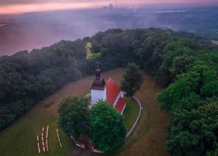 アパート Z Widokiem Na Zamek 10 Min Od Katowic