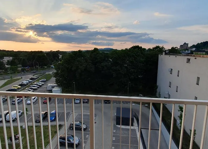 Z Widokiem Na Zamek 10 Min Od Katowic Apartmán *