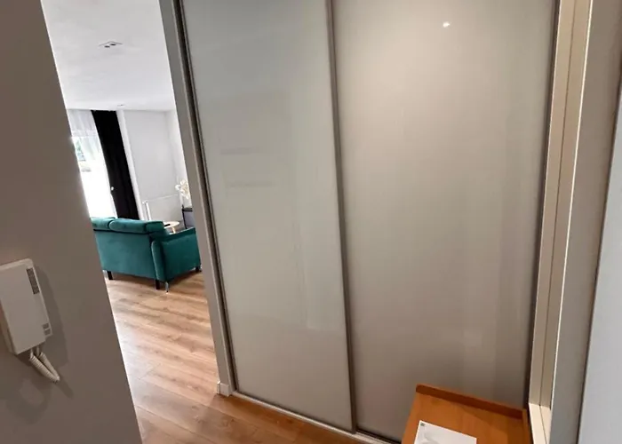 Z Widokiem Na Zamek 10 Min Od Katowic Apartmán *