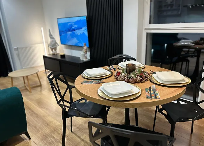 Z Widokiem Na Zamek 10 Min Od Katowic Apartamento *